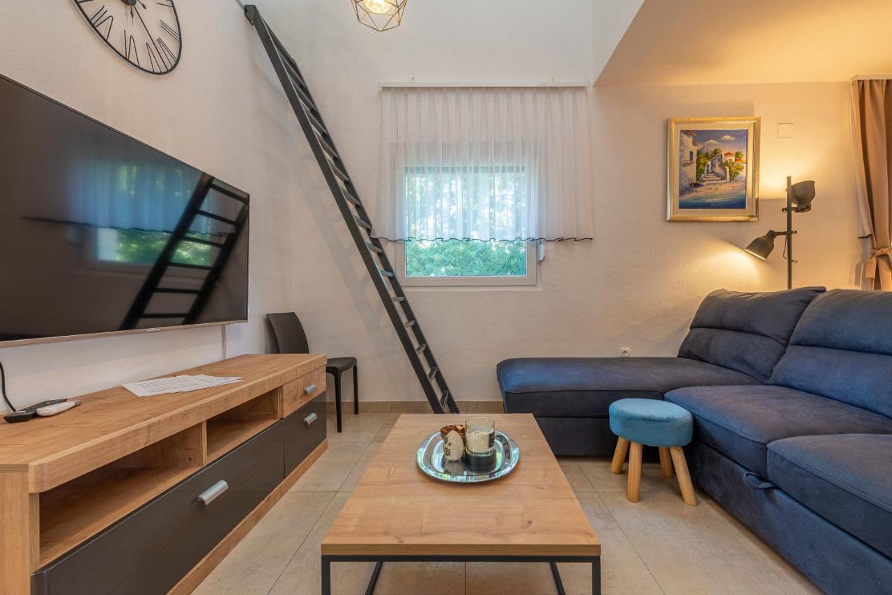 Villa Zora, Starigrad Paklenica, Seline Ngoại thất bức ảnh
